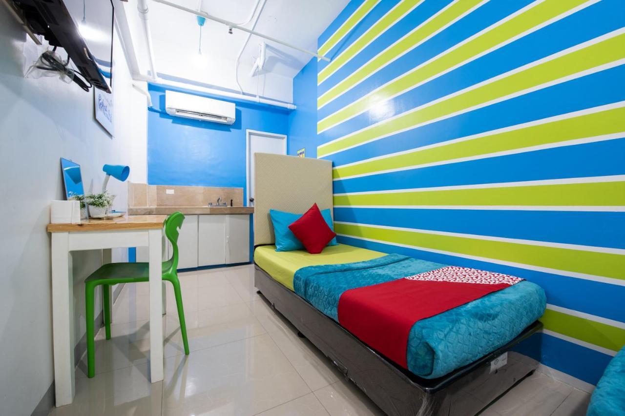 Oyo 501 Yuj Inn Pasay Quarto foto