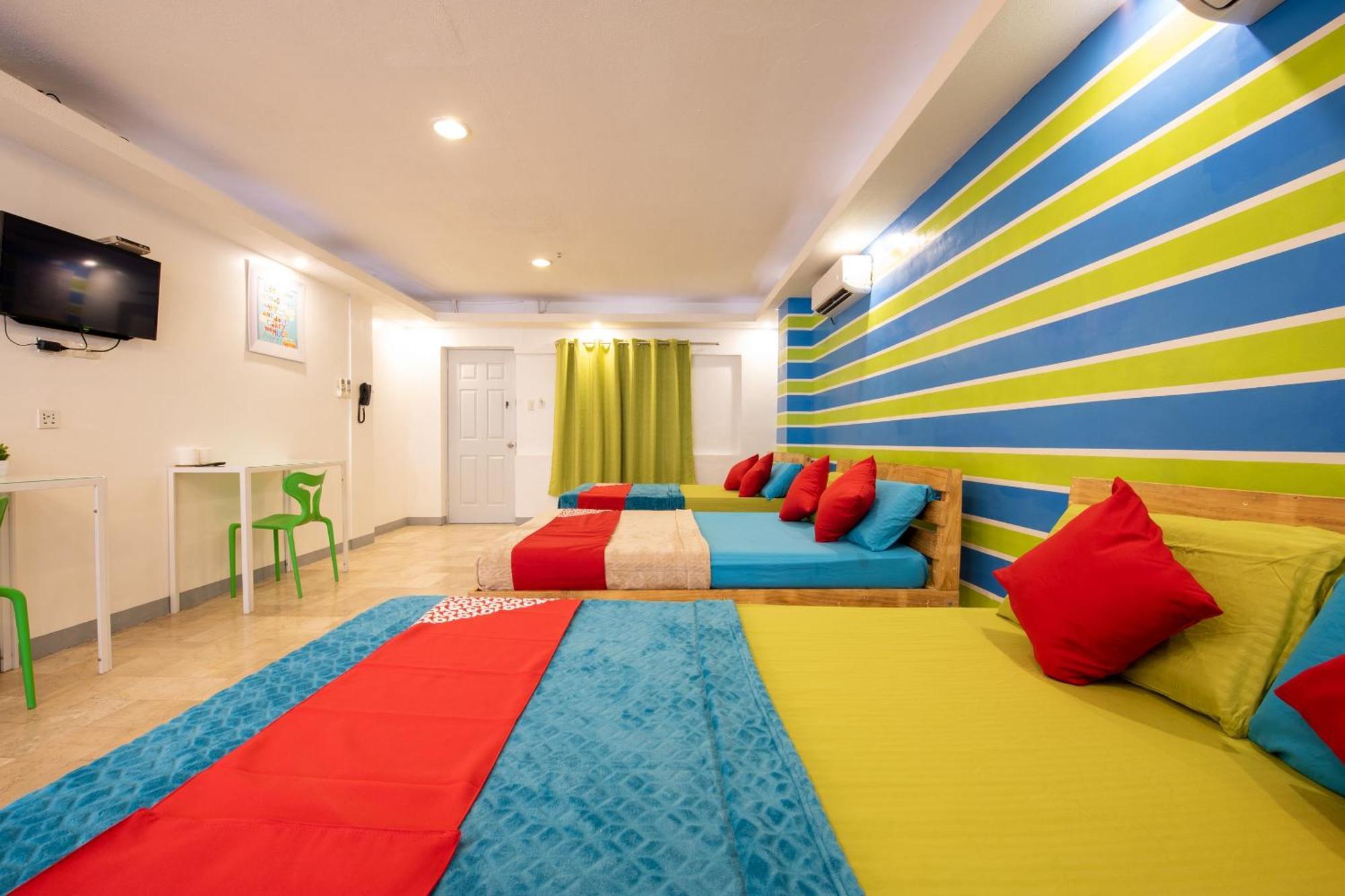 Oyo 501 Yuj Inn Pasay Exterior foto